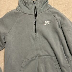 Nike sweatshirt
